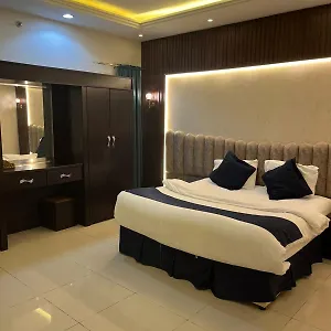 زيارة الفندق